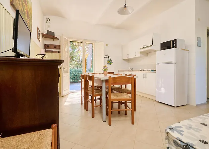 Mare Etrusco 3 Apartment *